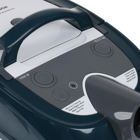 Пылесос Bosch Serie 4 BWD41720 зеленый