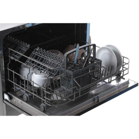 Посудомоечная машина Electrolux ESF2400OK черный