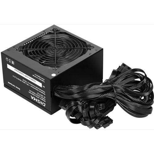 Блок питания Digma DPSU-700W-WH ATX 700W 80+ white (20+4pin) APFC 120mm fan 6xSATA RTL