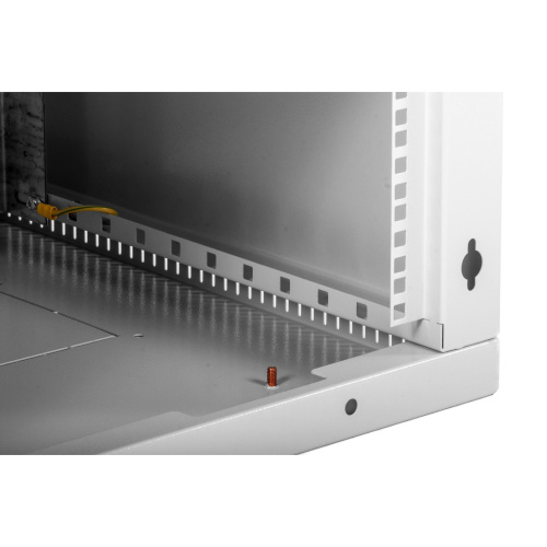 Шкаф телекоммуникационный ЦМО (ШРН-Э-6.500.1) разборный 6U (600х520) дверь металл