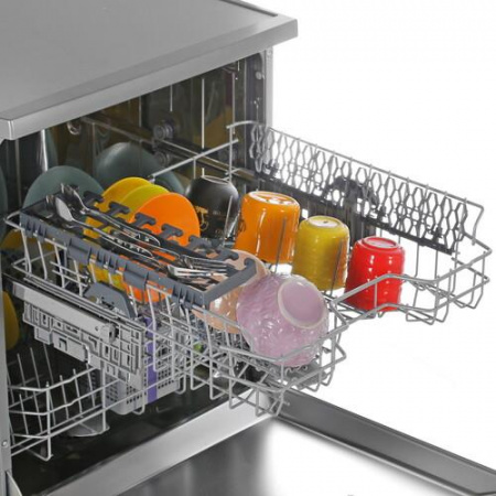 Посудомоечная машина Beko BDFN15421S серебристый