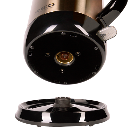 Чайник Red Solution RK-M1582